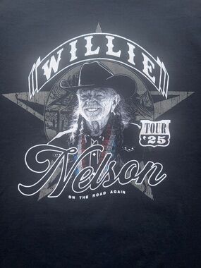 Willie Nelson 2025 Tour Shirt size S